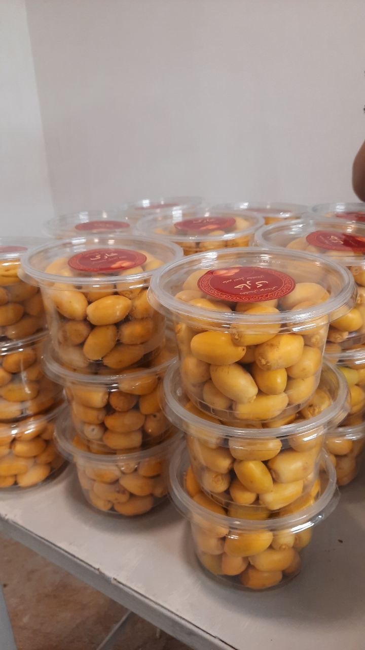 خارک حاج باقری